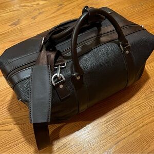 Brooks Brothers Weekend Duffel Bag Genuine Leather and heavy metal hardware